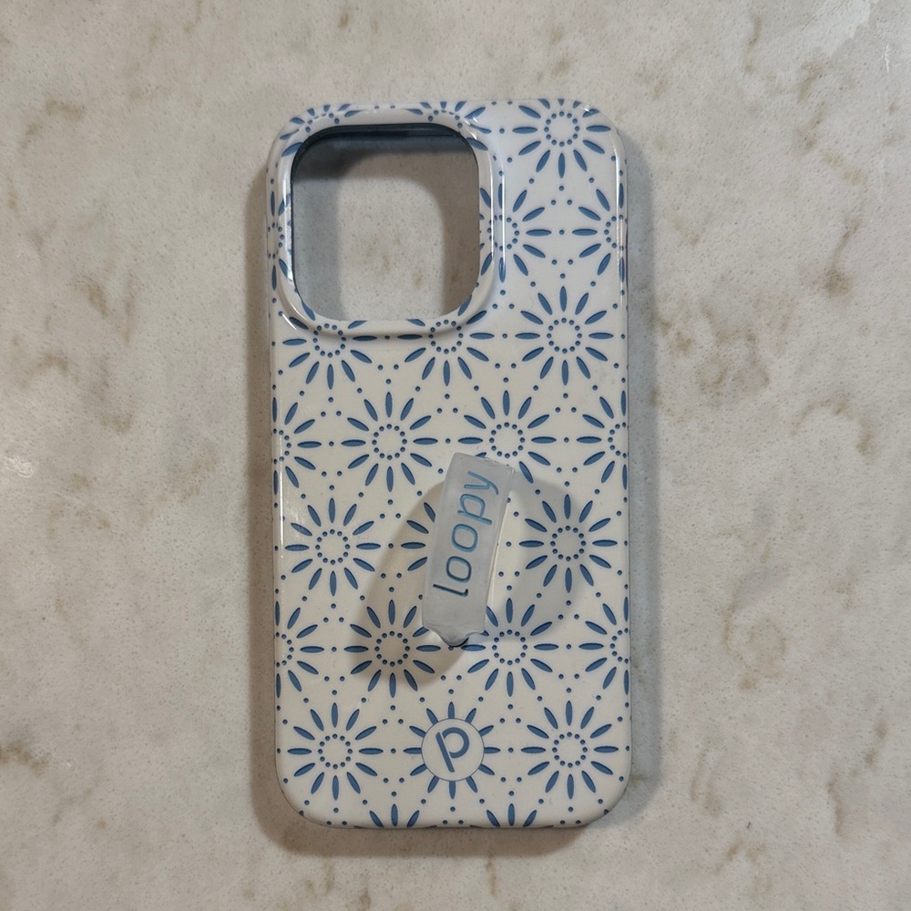 Loopy Case Floral Pattern Phone Cover